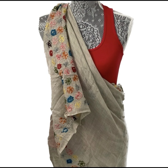 Visnaya Gorgeous boho scarf/wrap - Picture 2 of 5